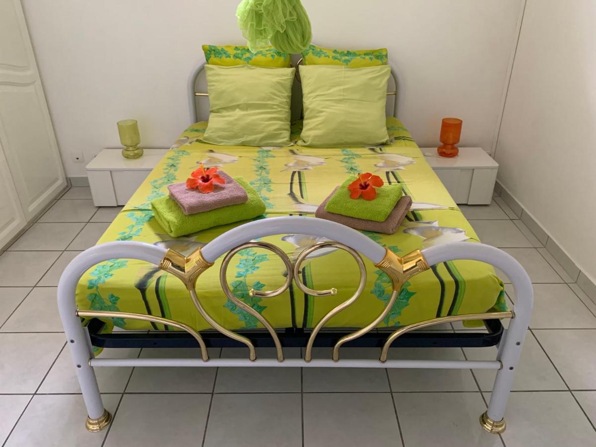 Les Pommes Lianes Apartman Deshaies Kültér fotó